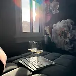 Apartman Carl Von Rosé