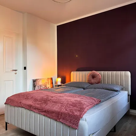 Carl Von Rosé Apartment