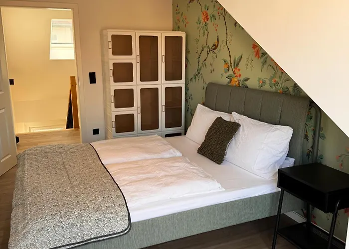 Carl Von Rosé * Weimar (Thuringia)