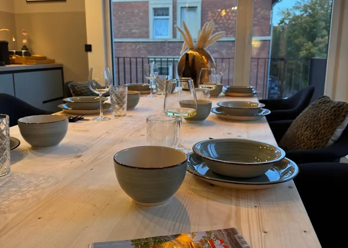 Carl Von Rosé Apartman